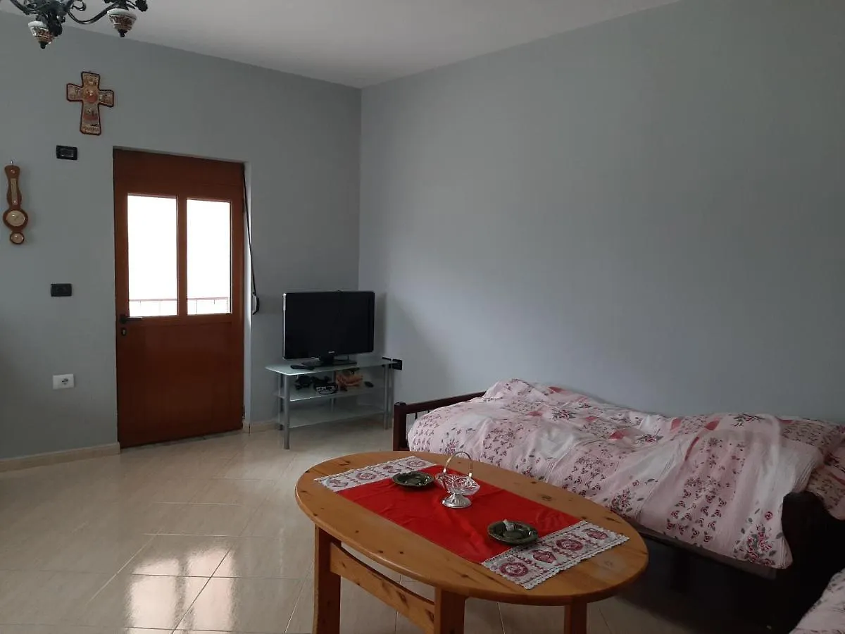 Guesthouse Lula 2 Tepelene 0*,  Albania