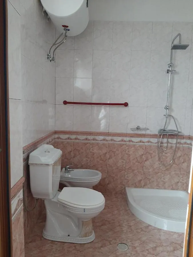 Guesthouse Lula 2 Tepelene 0*,